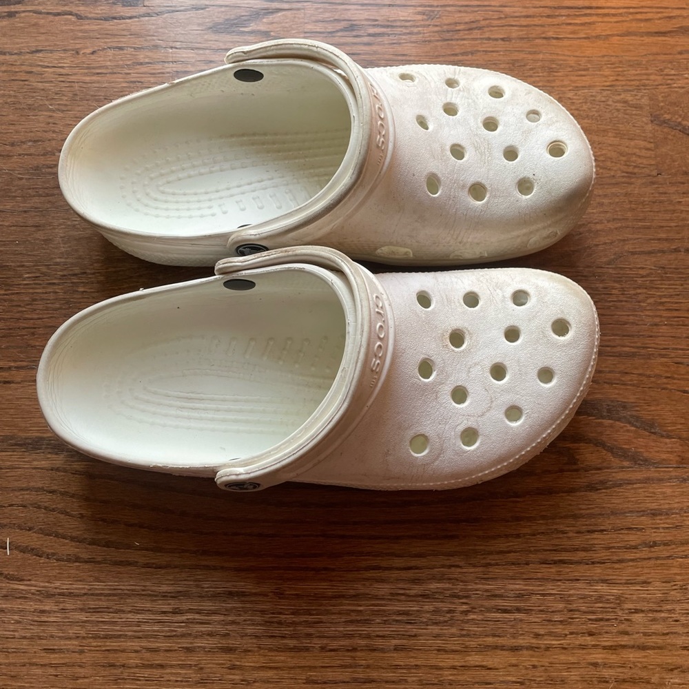 Crocs - Picture 3 of 4